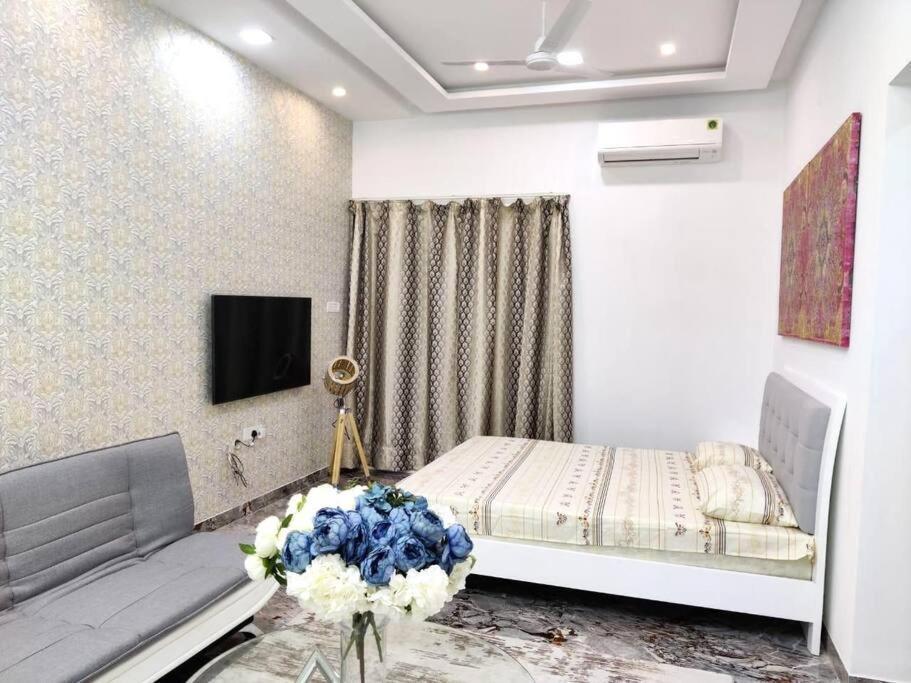 Villa Scintilla Beach House *